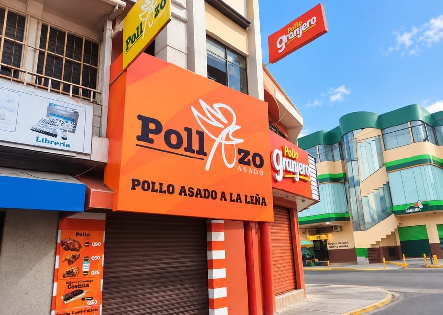 Mostrador de despacho rápido con iluminación cálida